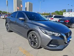 2022 Nissan Sylphy 1.6L XL CVT — фото 3
