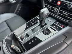 2023 Porsche Macan 2.0T — фото 6