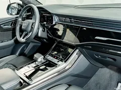 2022 Audi Q8 55 TFSI exclusive dynamic model, чёрный — фото 19