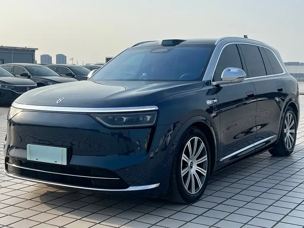 2025 Aito M8 53.4kWh 6 (192