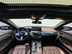 2022 BMW 5 Series 530Li Leading M Sport Package, чёрный — фото 5