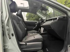 2022 Toyota Corolla Cross 2.0L Flagship — фото 5