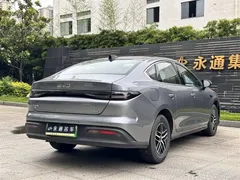 2025 BYD Seal 05 DM-i 120KM — фото 9