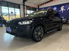 2022 BMW X3 xDrive30i M, чёрный — фото 1