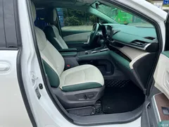 2021 Toyota Sienna 2.5L Hybrid Comfort, белый — фото 13