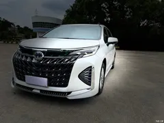 2021 Toyota Sienna 2.5L Hybrid Comfort, белый — фото 18