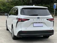 2021 Toyota Sienna 2.5L Hybrid Comfort, белый — фото 21