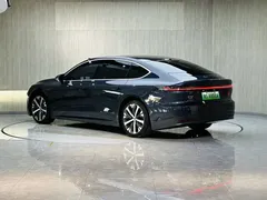 2022 Nio ET7 100kWh First Edition, синий — фото 3