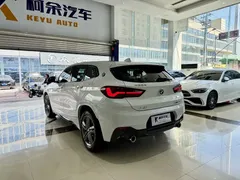2022 BMW X2 M, белый — фото 21