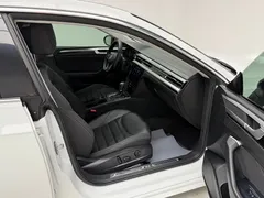 2021 Volkswagen CC 380TSI, белый — фото 10