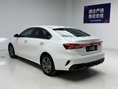 2023 Kia K3 1.5L CVT Luxury, белый — фото 6
