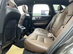 2022 Volvo XC60 B5 4WD Zhiyuan Luxury — фото 3