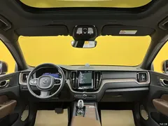 2022 Volvo XC60 B5 4WD Zhiyuan Luxury — фото 25