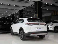 2023 Honda Vezel 1.5L CVT, белый — фото 13