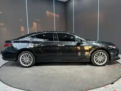 2019 Toyota Avalon Hybrid 2.5L XLE Premium National VI — фото 5