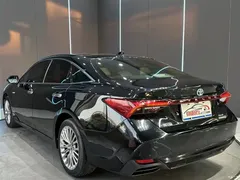 2019 Toyota Avalon Hybrid 2.5L XLE Premium National VI — фото 8