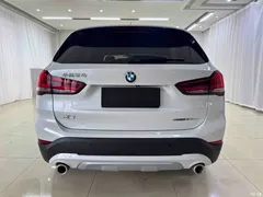 2021 BMW X1 sDrive20Li Exclusive, белый — фото 5