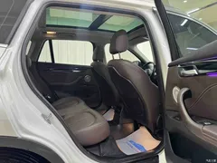 2021 BMW X1 sDrive20Li Exclusive, белый — фото 9