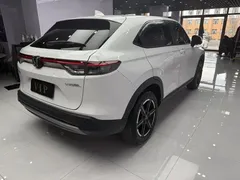 2023 Honda Vezel 1.5L CVT Tech, белый — фото 4