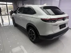 2023 Honda Vezel 1.5L CVT Tech, белый — фото 6