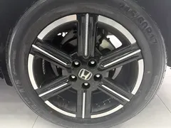2023 Honda Vezel 1.5L CVT Tech, белый — фото 7