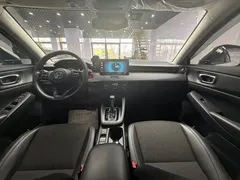 2023 Honda Vezel 1.5L CVT Tech, белый — фото 15