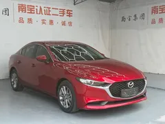 2022 Mazda 3 2.0L AT — фото 3