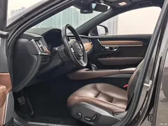 2021 Volvo S90 B5 Zhiyi Luxury — фото 4