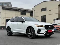 2022 Volvo XC60 B5 4WD Zhiyuan Sport, белый — фото 3