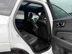 2022 Volvo XC60 B5 4WD Zhiyuan Sport, белый — фото 18
