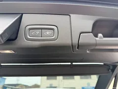 2022 Volvo XC60 B5 4WD Zhiyuan Sport, белый — фото 21