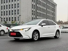 2022 Toyota Levin Hybrid 1.8H E-CVT Luxury, белый — фото 3