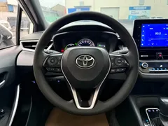 2022 Toyota Levin Hybrid 1.8H E-CVT Luxury, белый — фото 7