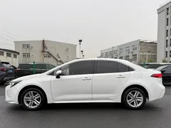 2022 Toyota Levin Hybrid 1.8H E-CVT Luxury, белый — фото 11