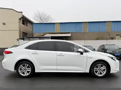 2022 Toyota Levin Hybrid 1.8H E-CVT Luxury, белый — фото 13