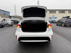 2022 Toyota Levin Hybrid 1.8H E-CVT Luxury, белый — фото 23