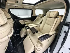 2021 Toyota Alphard Hybrid 2.5L Premium, белый — фото 10