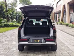 2025 BYD Song Pro 75KM, чёрный — фото 12