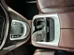 2021 Mercedes-Benz Vito 2.0T Elite 7-seat, чёрный — фото 10