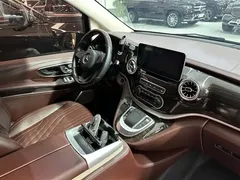 2021 Mercedes-Benz Vito 2.0T Elite 7-seat, чёрный — фото 17