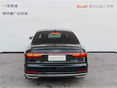 2021 Audi A8 A8L 50 TFSI quattro comfort, чёрный — фото 5