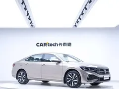 2022 Volkswagen Passat 330TSI Star Elite — фото 6