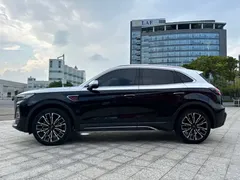 2025 Hongqi HS5 2.0T 4WD Pro, чёрный — фото 9