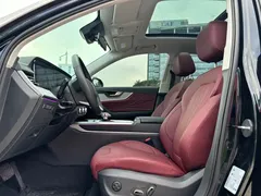 2025 Hongqi HS5 2.0T 4WD Pro, чёрный — фото 11