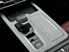 2025 Hongqi HS5 2.0T 4WD Pro, чёрный — фото 20
