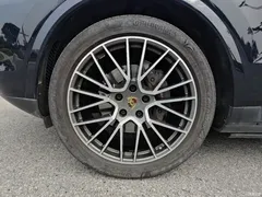 2022 Porsche Cayenne Cayenne 3.0T, чёрный — фото 16