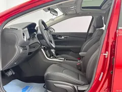 2021 Kia K3 1.5L CVT Fashion — фото 9