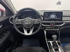 2021 Kia K3 1.5L CVT Fashion — фото 14