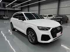 2023 Audi Q5L 40T luxury dynamic model, белый — фото 3