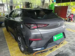 2022 Changan UNI-T 1.5T Premium — фото 5